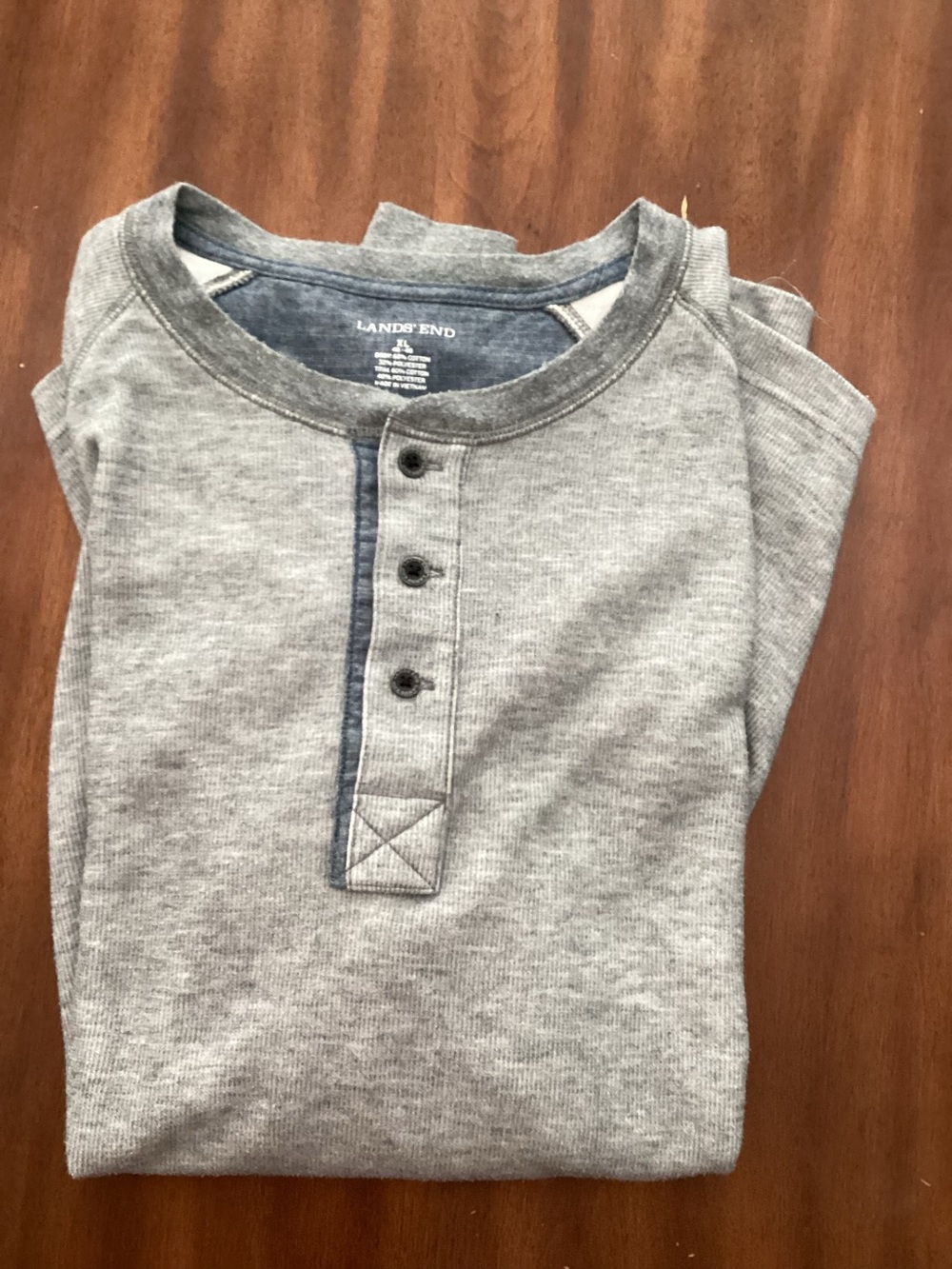 Lands End Men’s Light Gray Henley Pullover Long Sleeve Too Size XL
